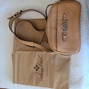 Patricia Nash tan crocodile embossed print crossbody purse